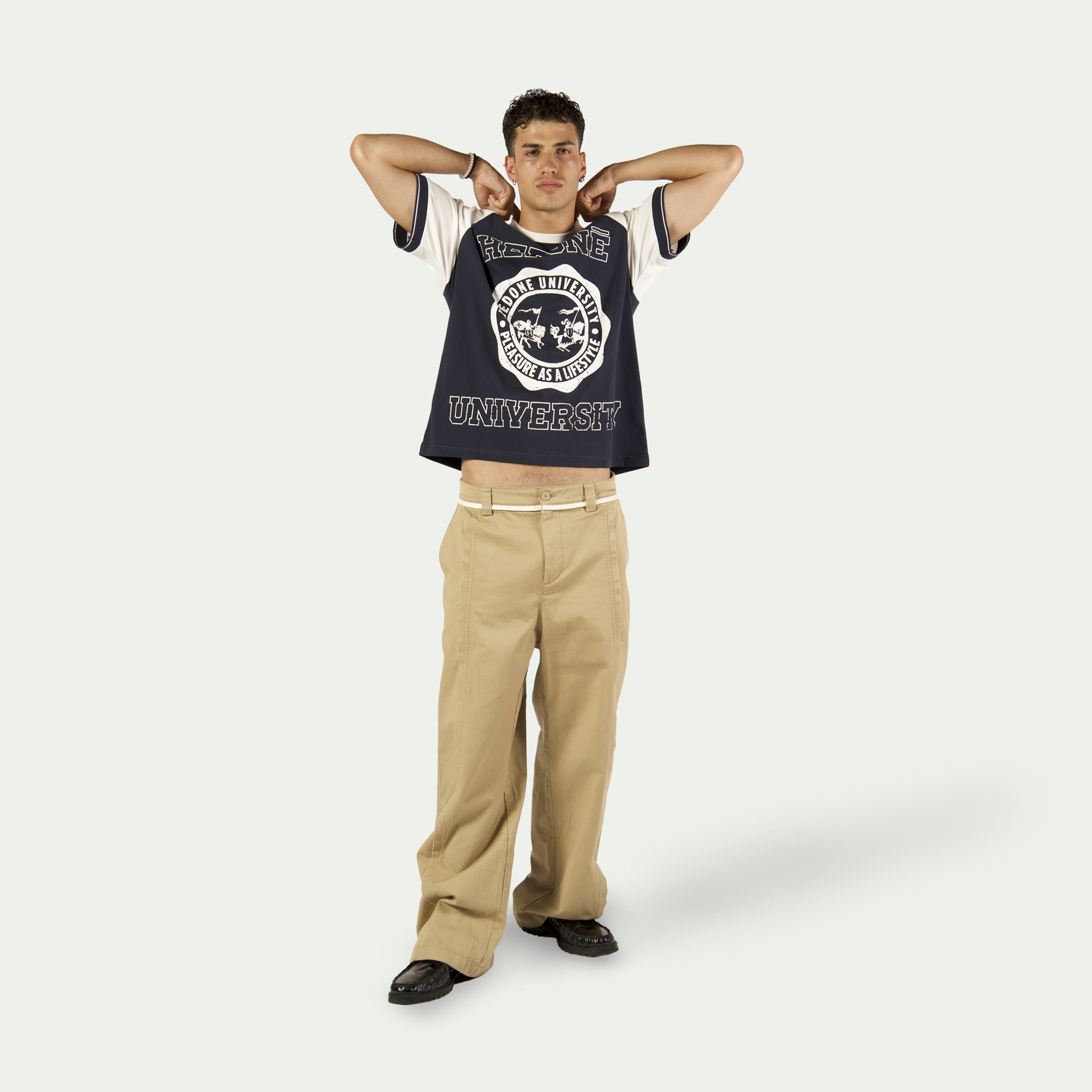 UNIVERSITY T-SHIRT