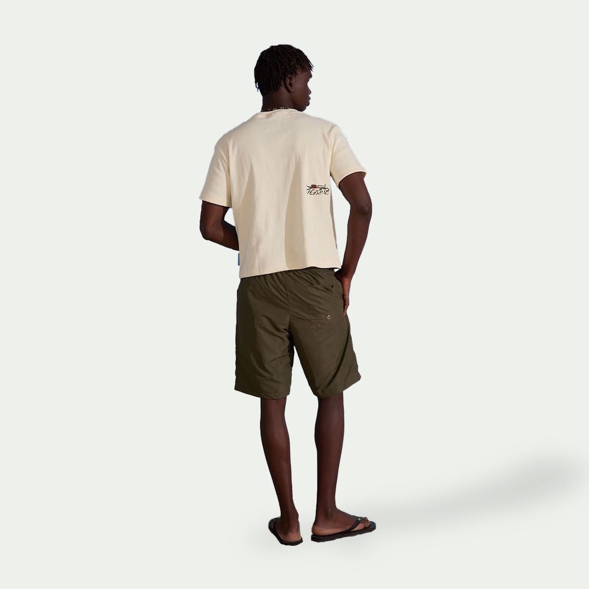 LION T-SHIRT